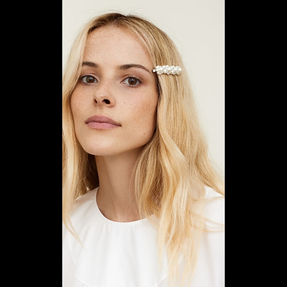 Simone Rocha Pearl Cluster Hair Clip in Cream and Gold